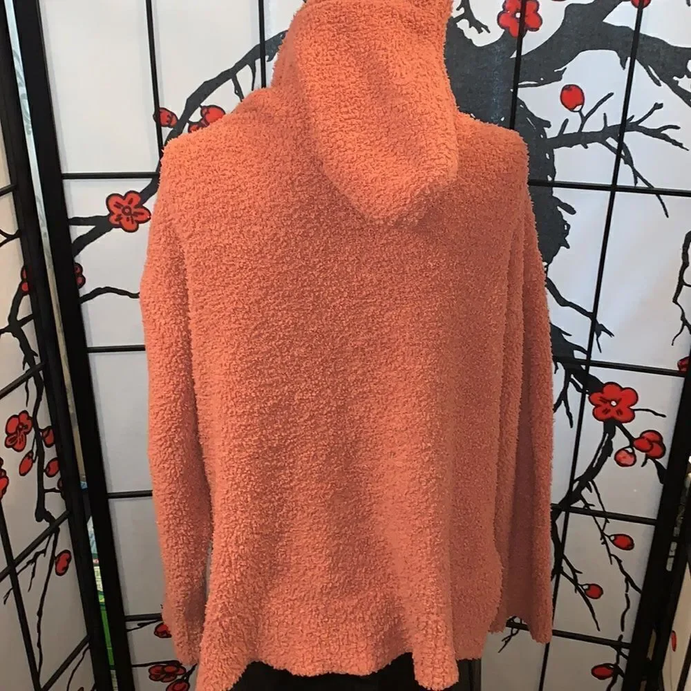 Coco+Jamieson coral fleece pullover hoodie size L