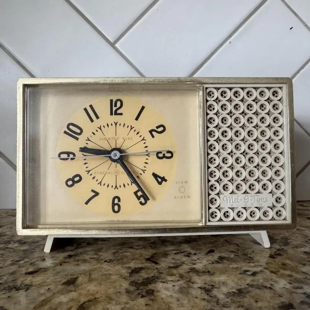 Vintage General Electric Clock MCM atomic Mel o tone TESTED Mid century modern