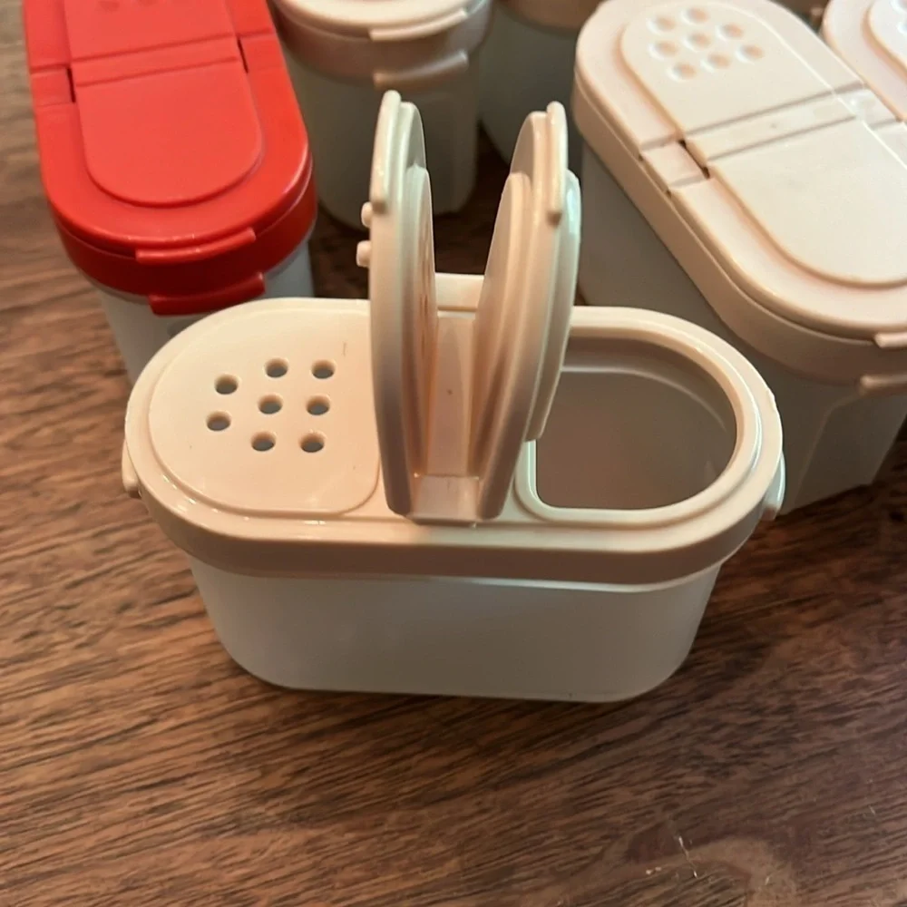 Tupperware modular mates