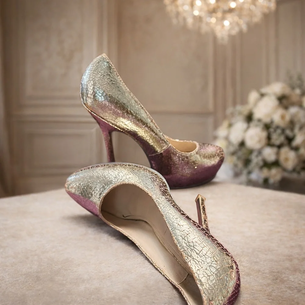 Yves Saint Laurent gold  exquisite
