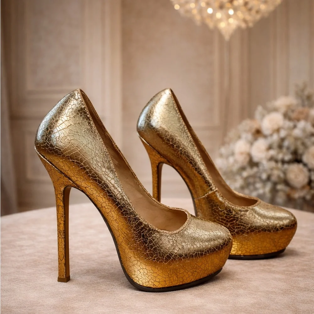 Yves Saint Laurent featuring authentic
