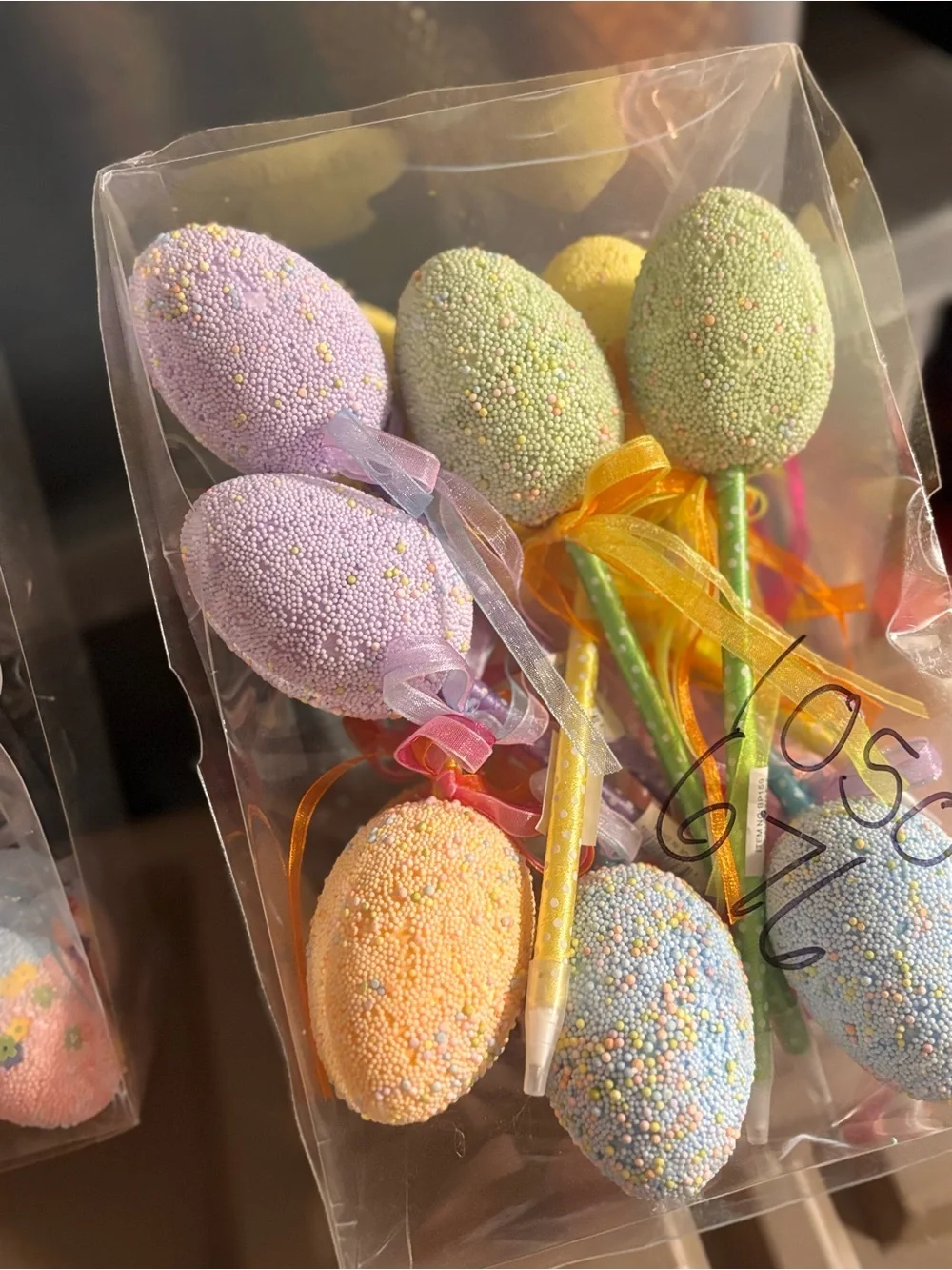 egg pens sets pastel