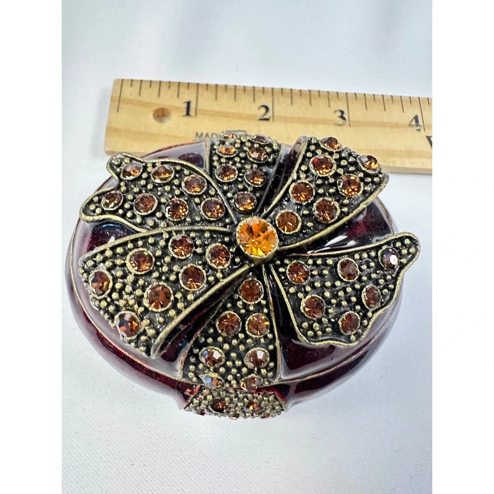 N/A elegant trinket