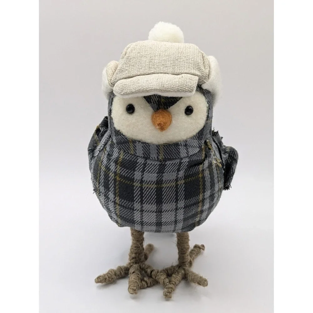 Target 2014 Christmas Wondershop Featherly‎ Friends Spritz Winter Birds Lot of 2