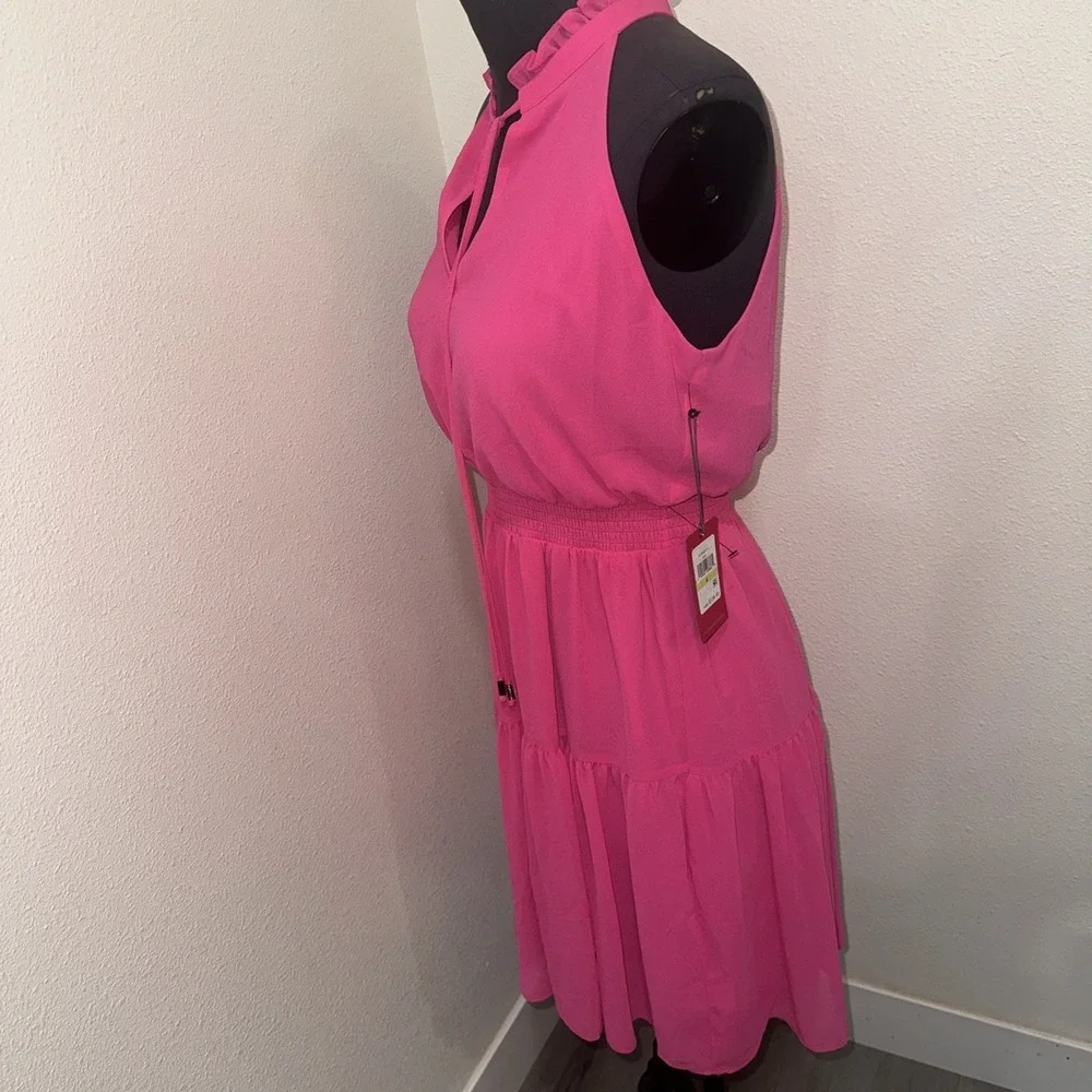 Vince Camuto NWT mini chiffon halter Dress sz 4pink tiered elastic waist Ruffled