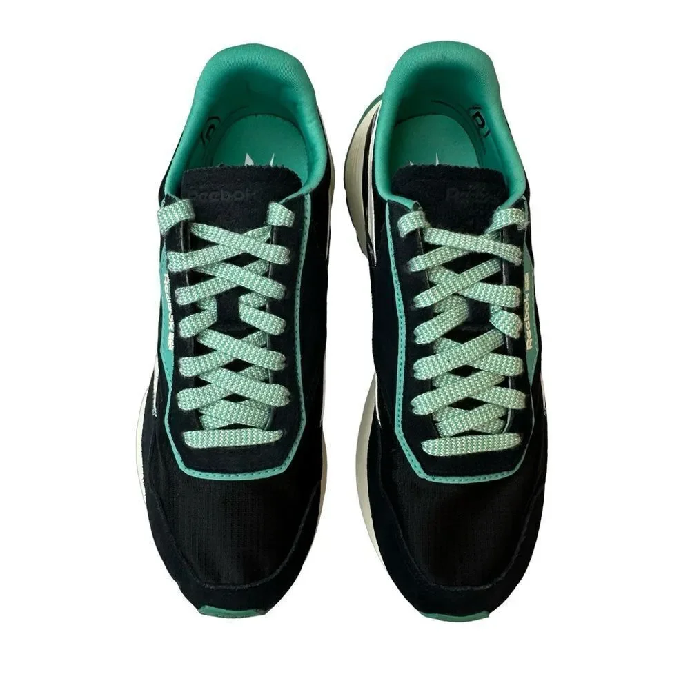 Reebok worn twice