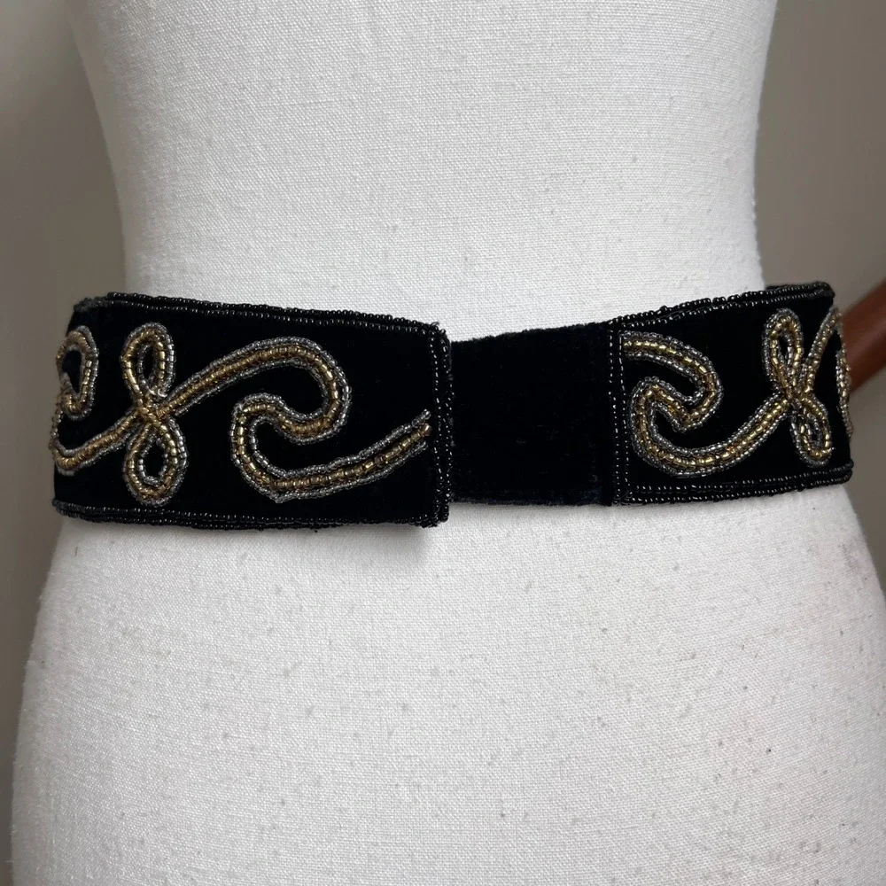 N/A black velvet