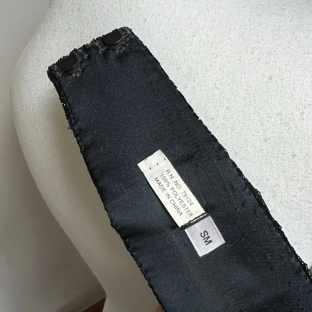 N/A black velvet