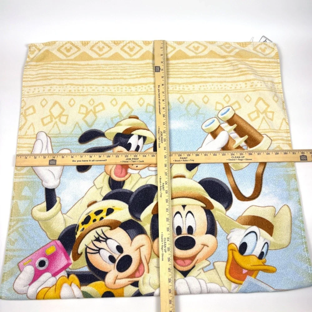 VTG Disney Parks Animal Kingdom Oversized Heavy Weight Beach Towel Fab 5 Mickey