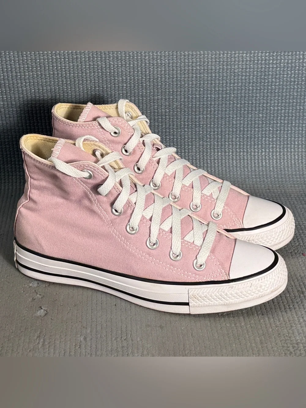 Converse Chuck Taylor All Star High Phantom Violet Sneakers A04542F Women’s Sz 7