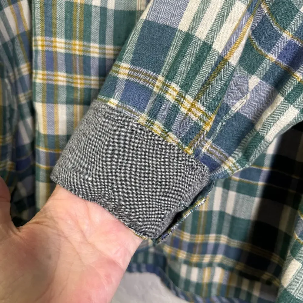 TOAD & CO Shirt XL Airsmyth Lightweight Plaid Flannel Button‎ Down Recycled