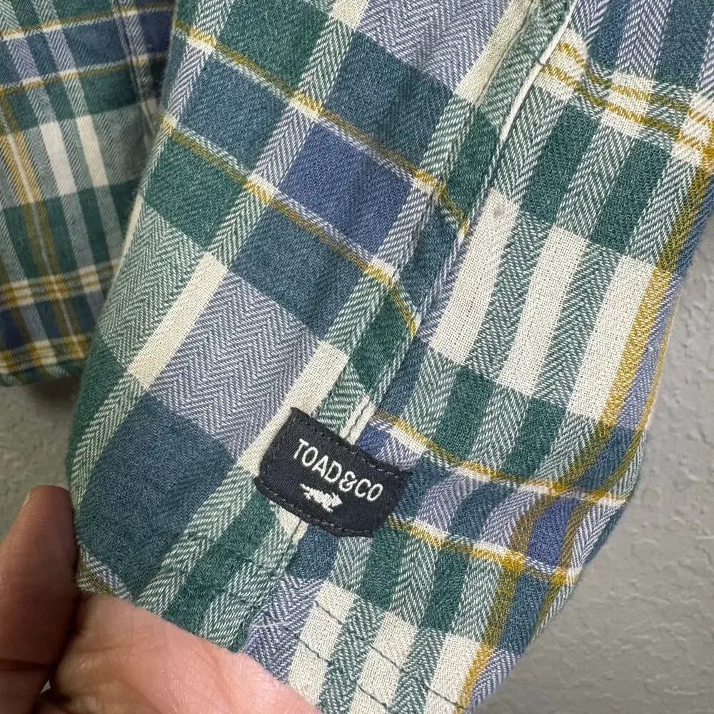 TOAD & CO Shirt XL Airsmyth Lightweight Plaid Flannel Button‎ Down Recycled