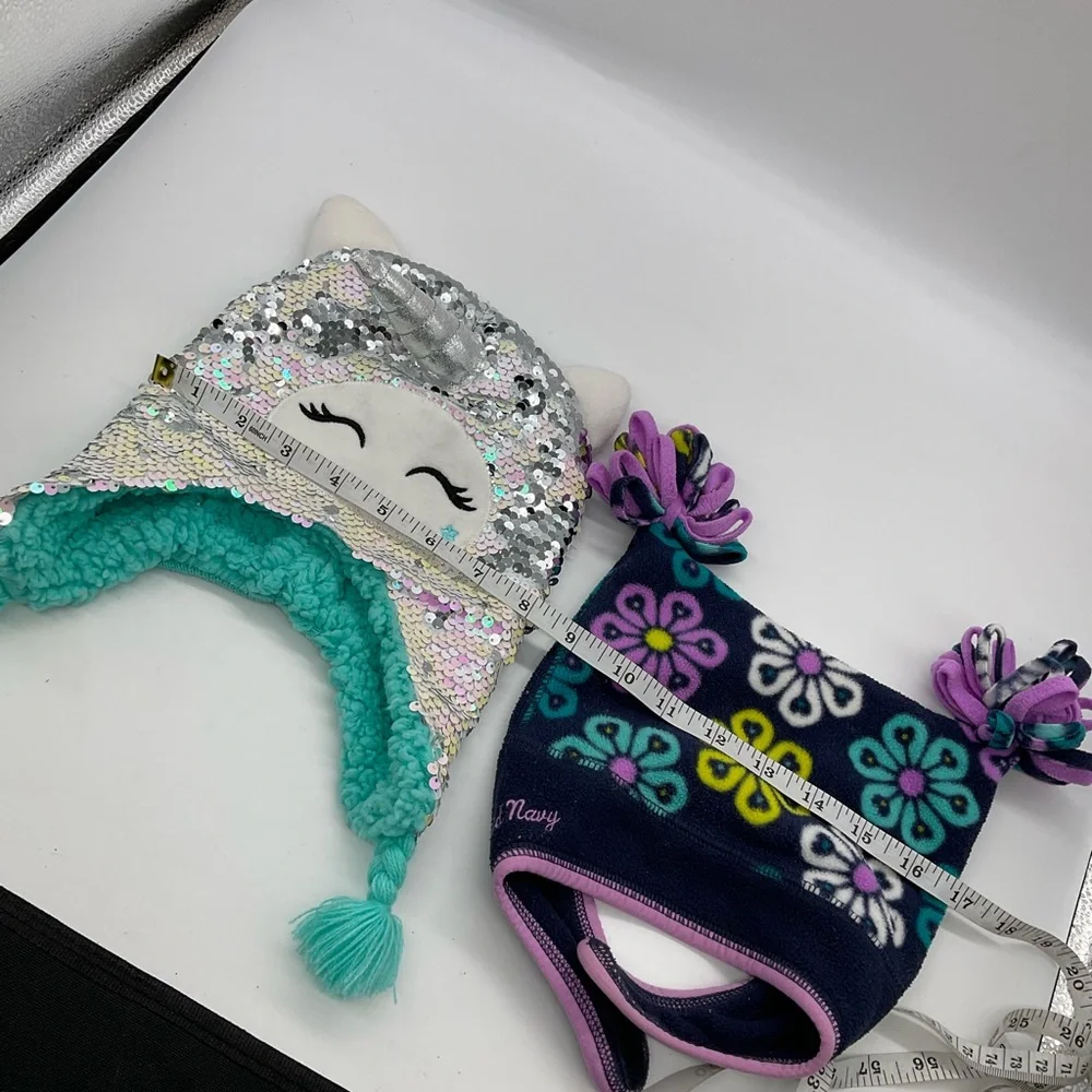 GIRLS TODDLER UNICORN AND‎ OLD NAVY  BEANIES