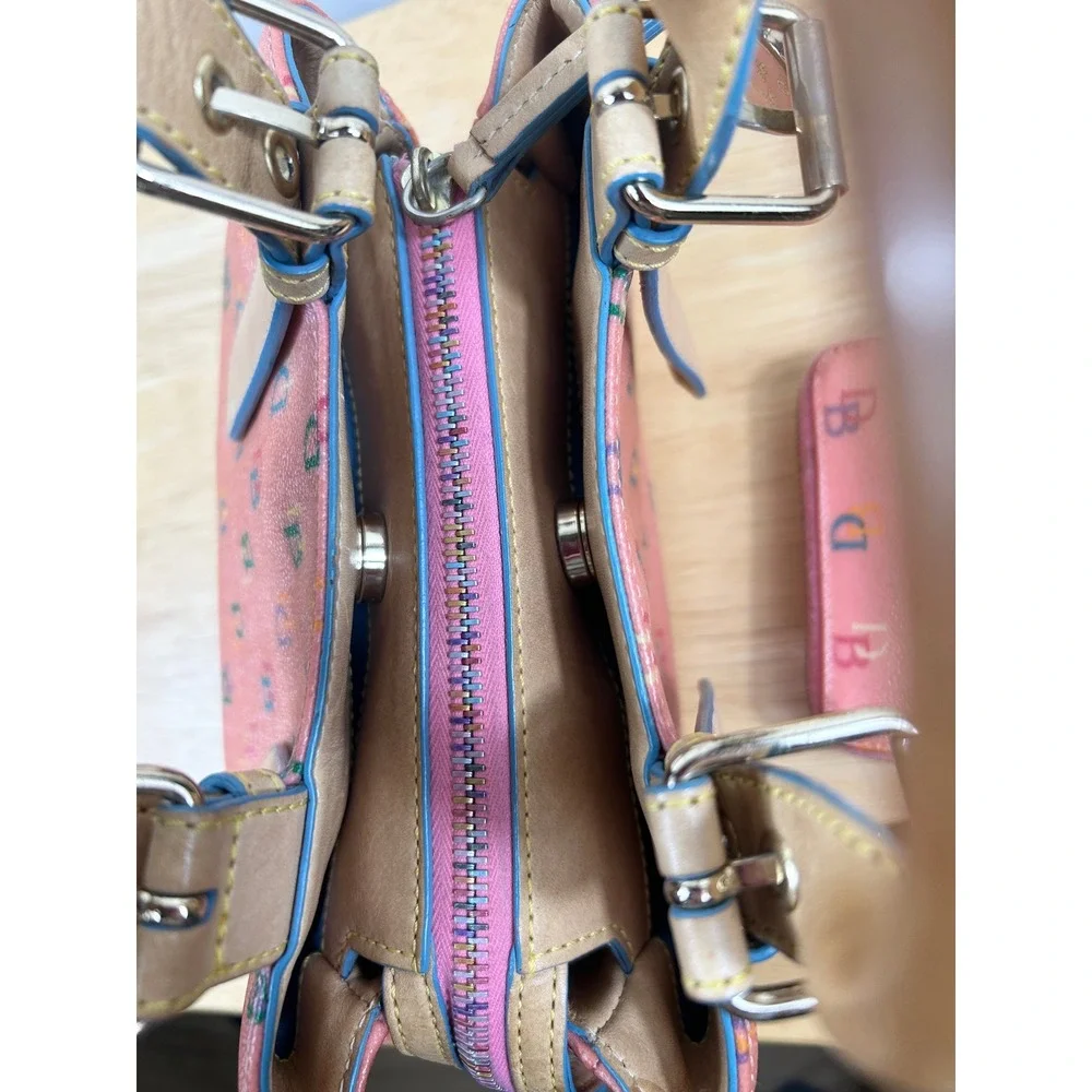 Dooney & Bourke dooney bourke