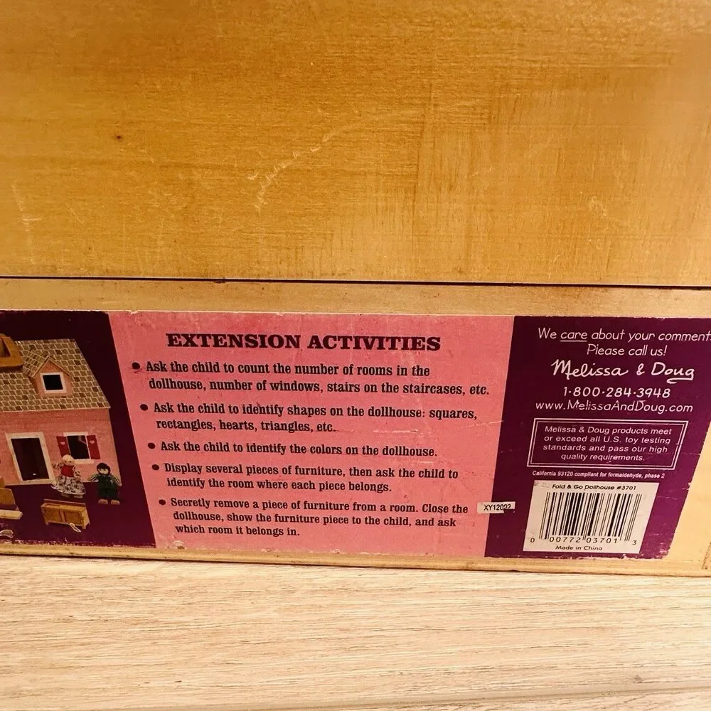 Melissa & Doug fold very #3701