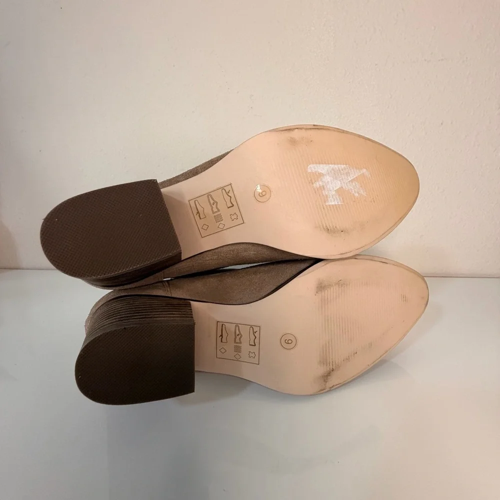 Sole Society stylish taupe