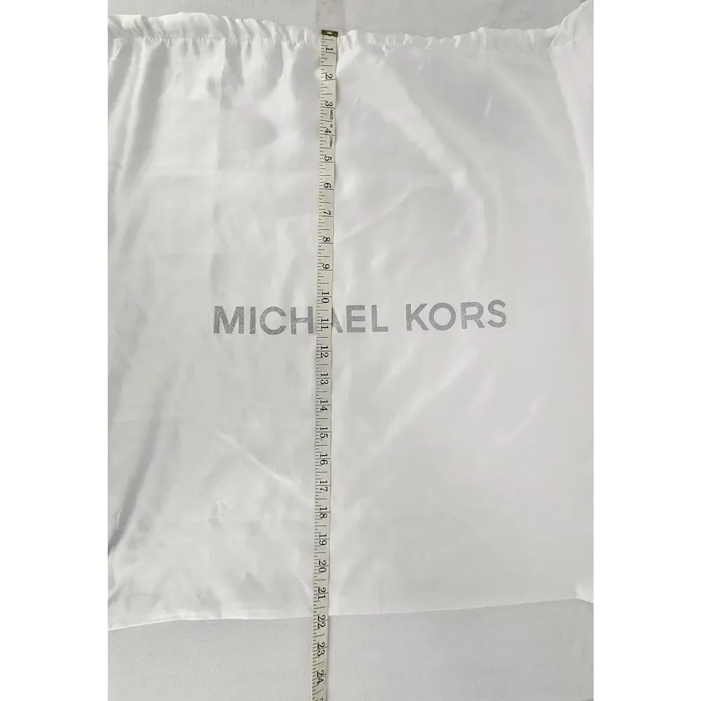 MICHAEL KORS LARGE WHITE DUST BAG – 22