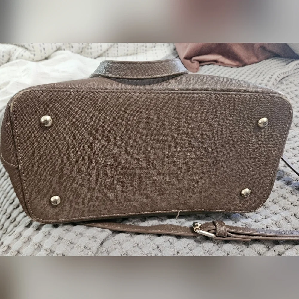 KATE SPADE Cedar Creek Collection Leather Large Tote In Lightbrown/mauve.