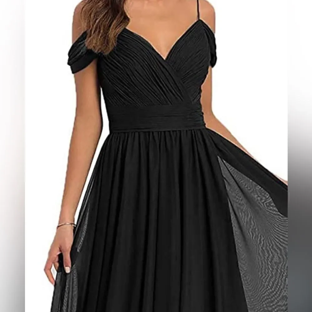 Kleinfeld off shoulder