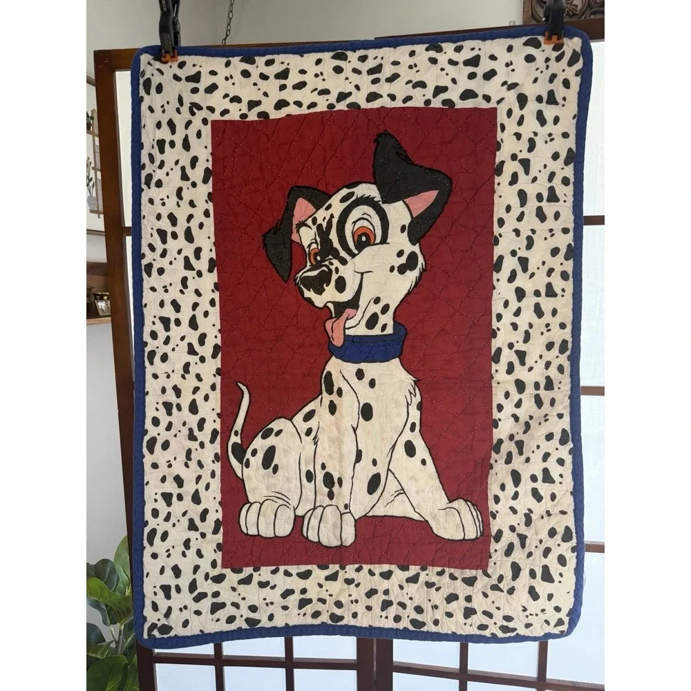 101 Dalmatians Vintage Toddler/Infant Crib Lightweight Comforter Wall Tapestry