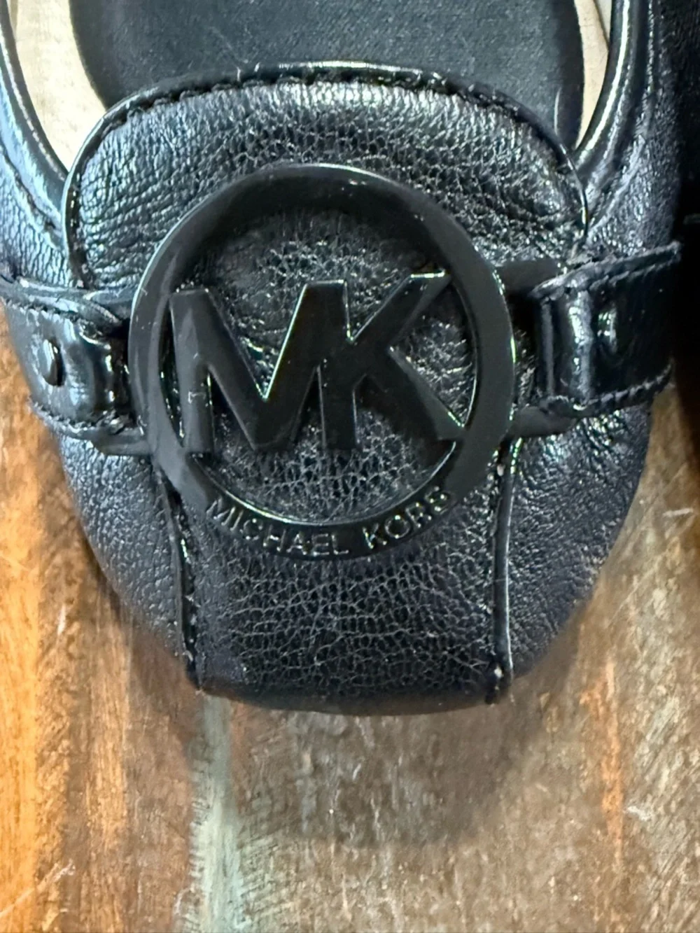 Michael Kors Size 8M Black Slip On Leather Round Toe Ballet Flats NWOT