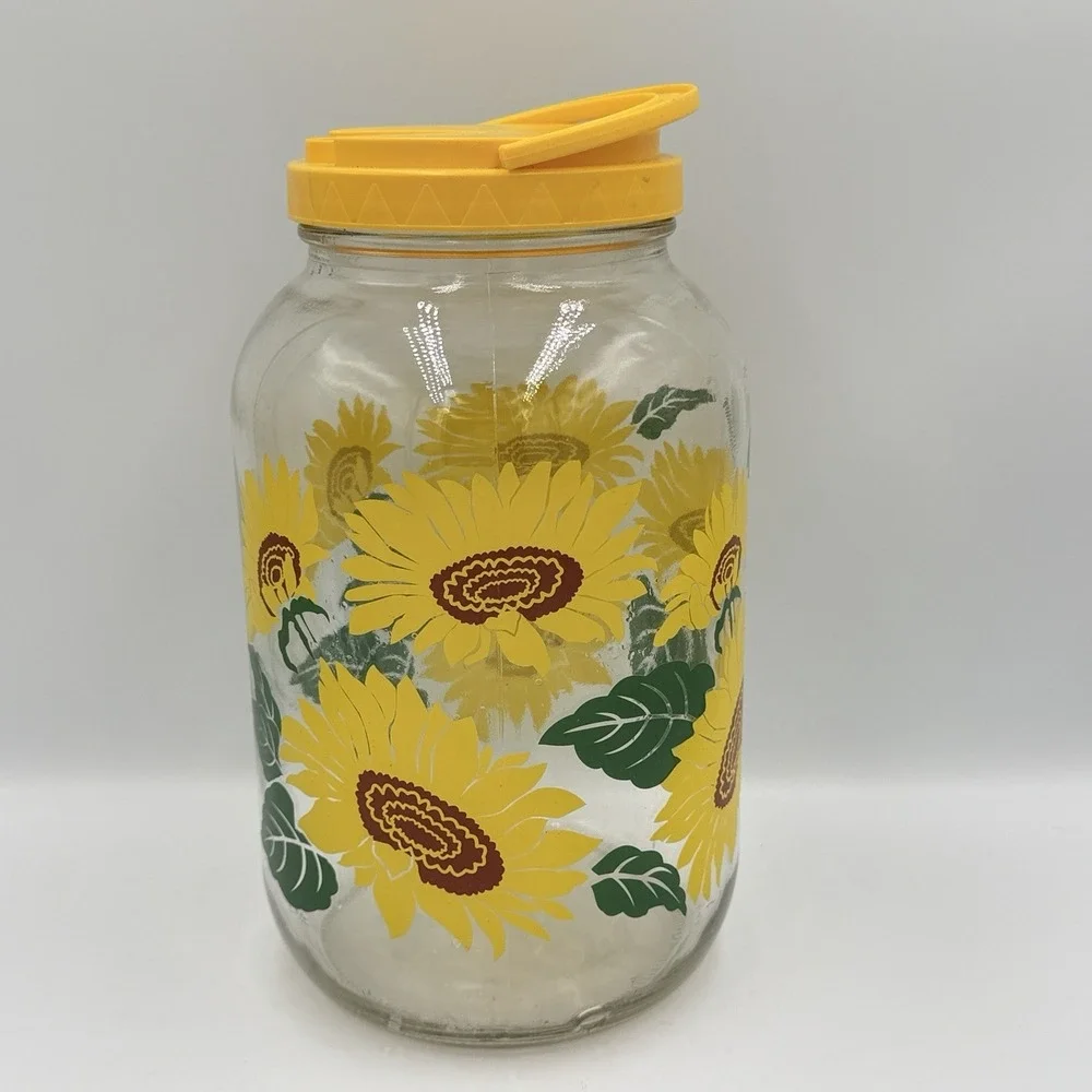 The Unbranded Brand vintage glass