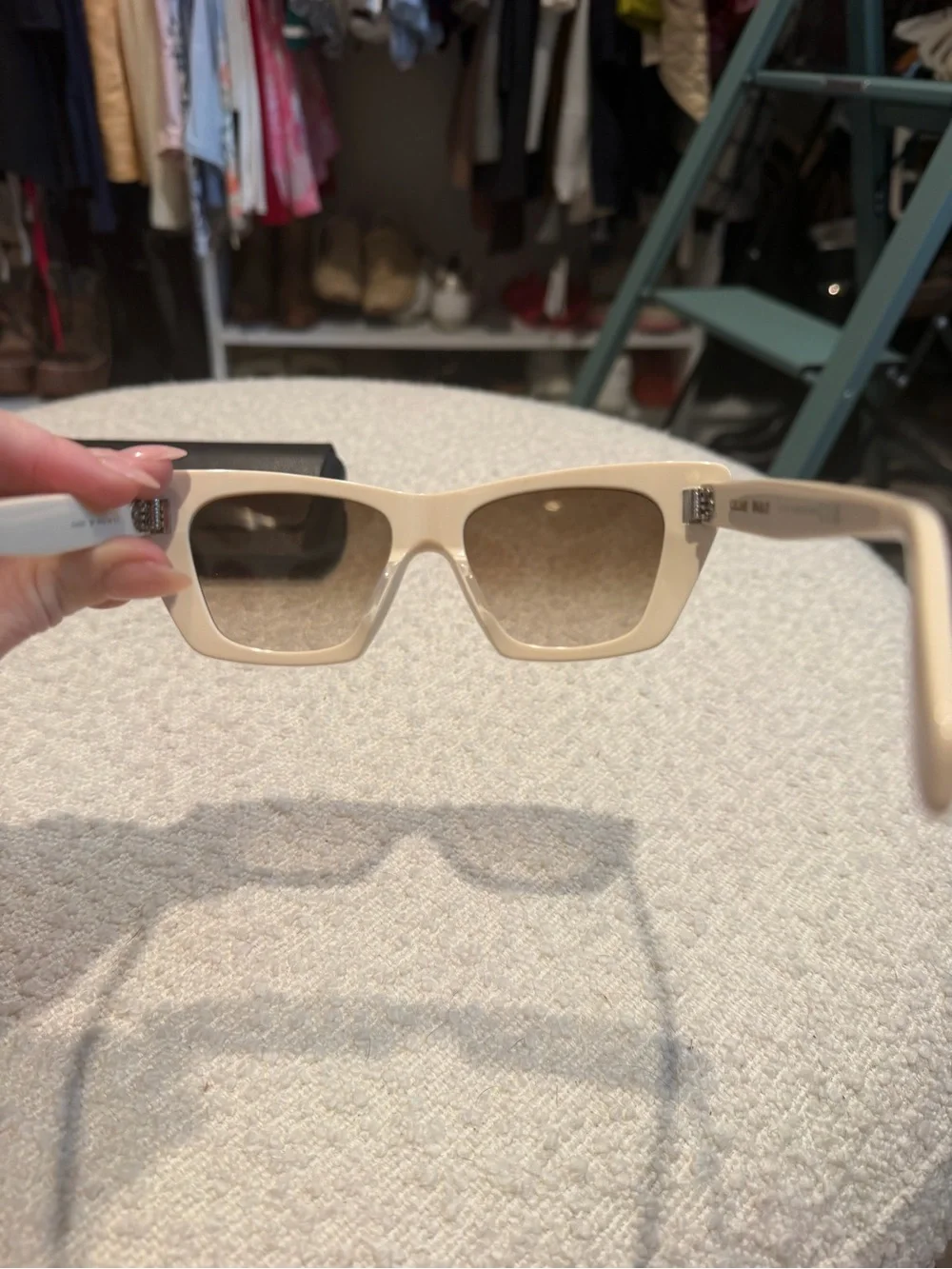 Celine Cream/Ivory Cat-Eye Sunglasses - CL401871 25f with Brown Gradient Lense