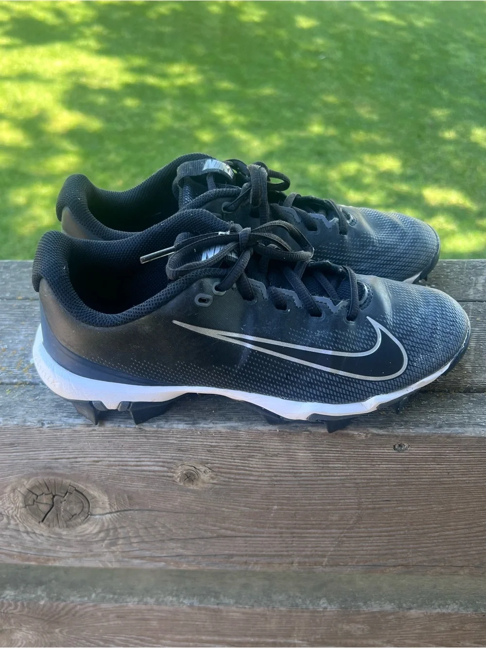 Nike kids black