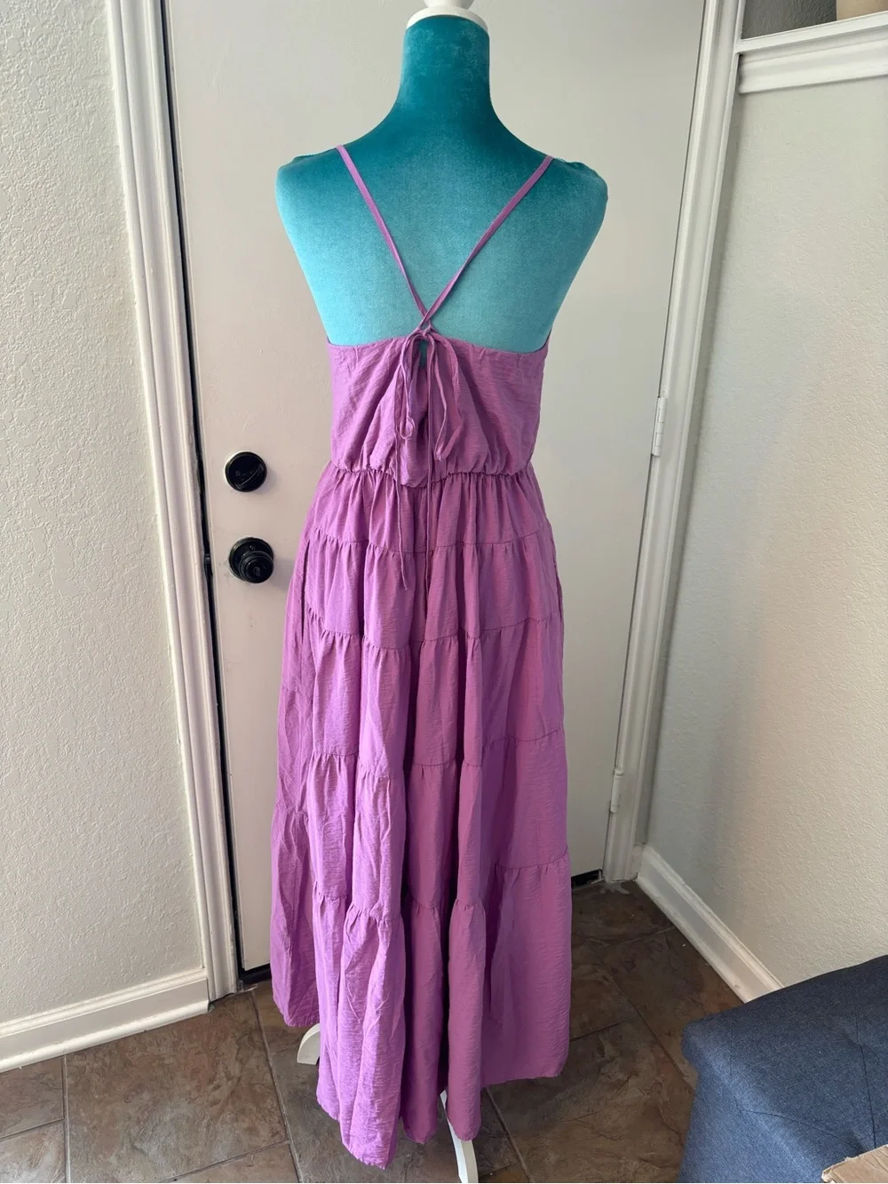 Abercrombie & Fitch fabric straps tiered