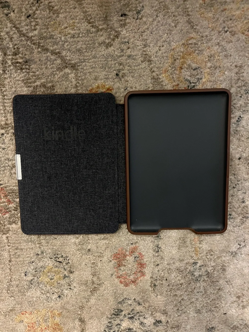 Amazon Kindle premium tan