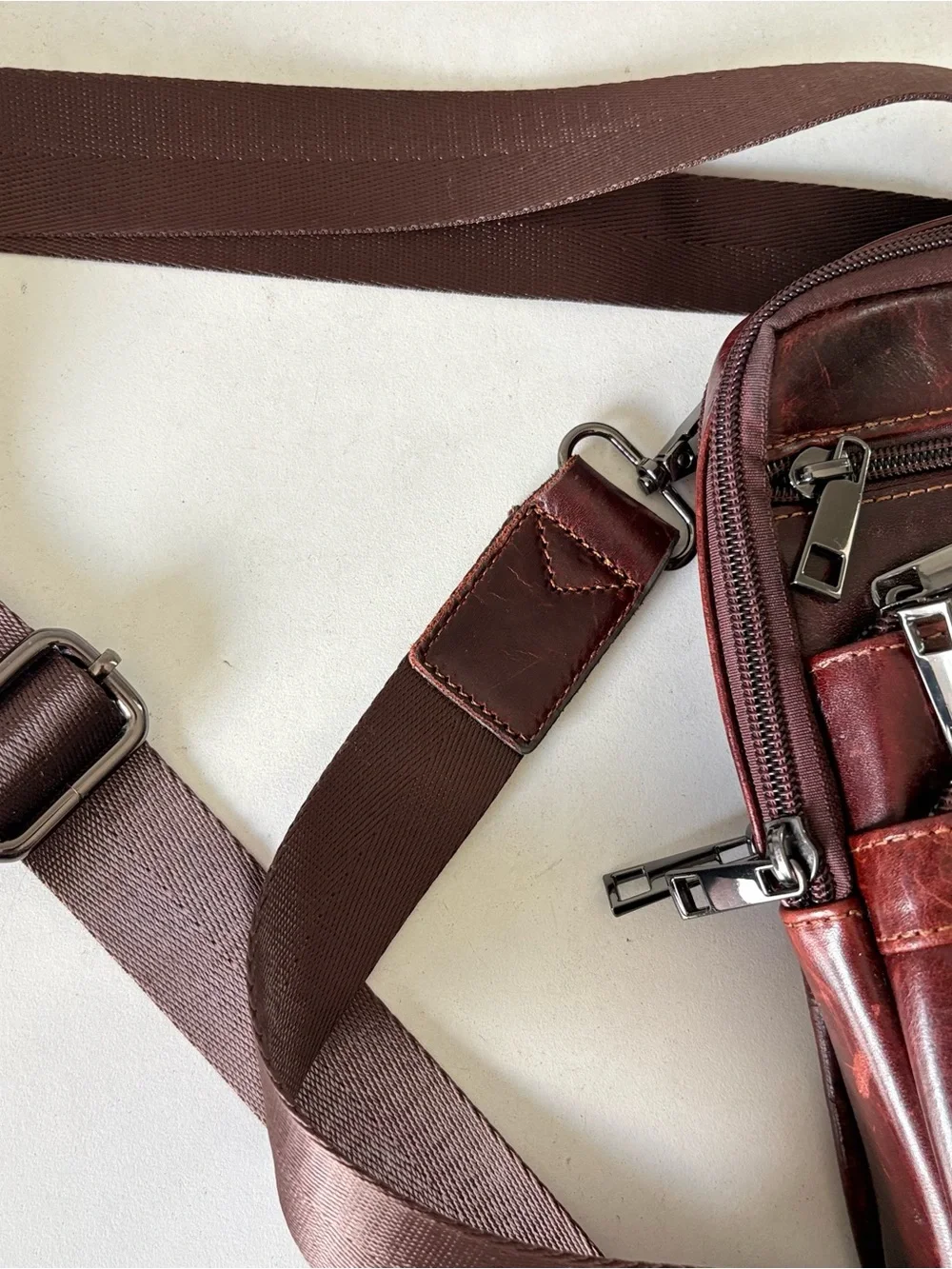 Meigardass Brown Leather Crossbody Travel Bag Sling Messenger Bag Men Women 9x6”