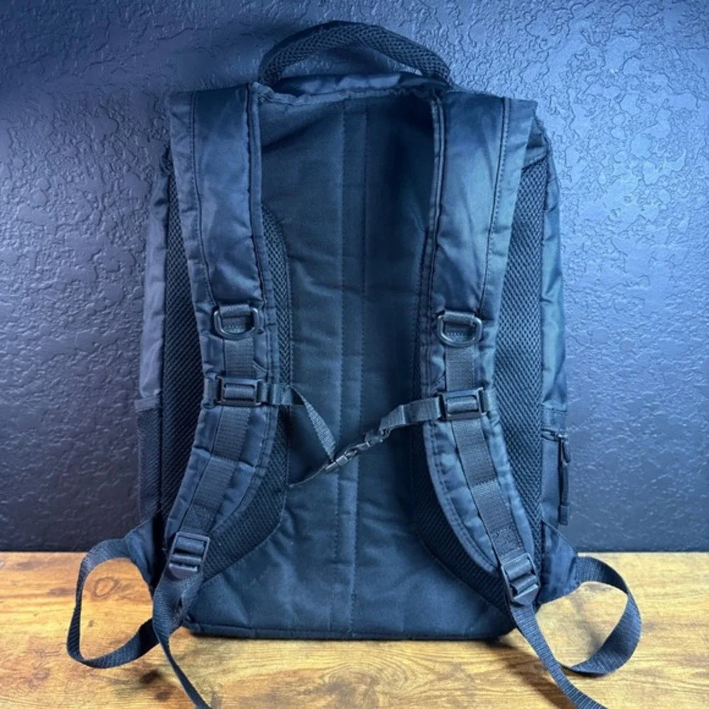 ASUS ROG Ranger BP1500 Black Nylon‎ Gaming Laptop Backpack Unisex OS