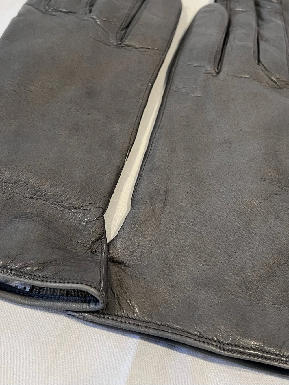 Madova Italy Gray Genuine Leather Cashmere Lined Gloves Size 7