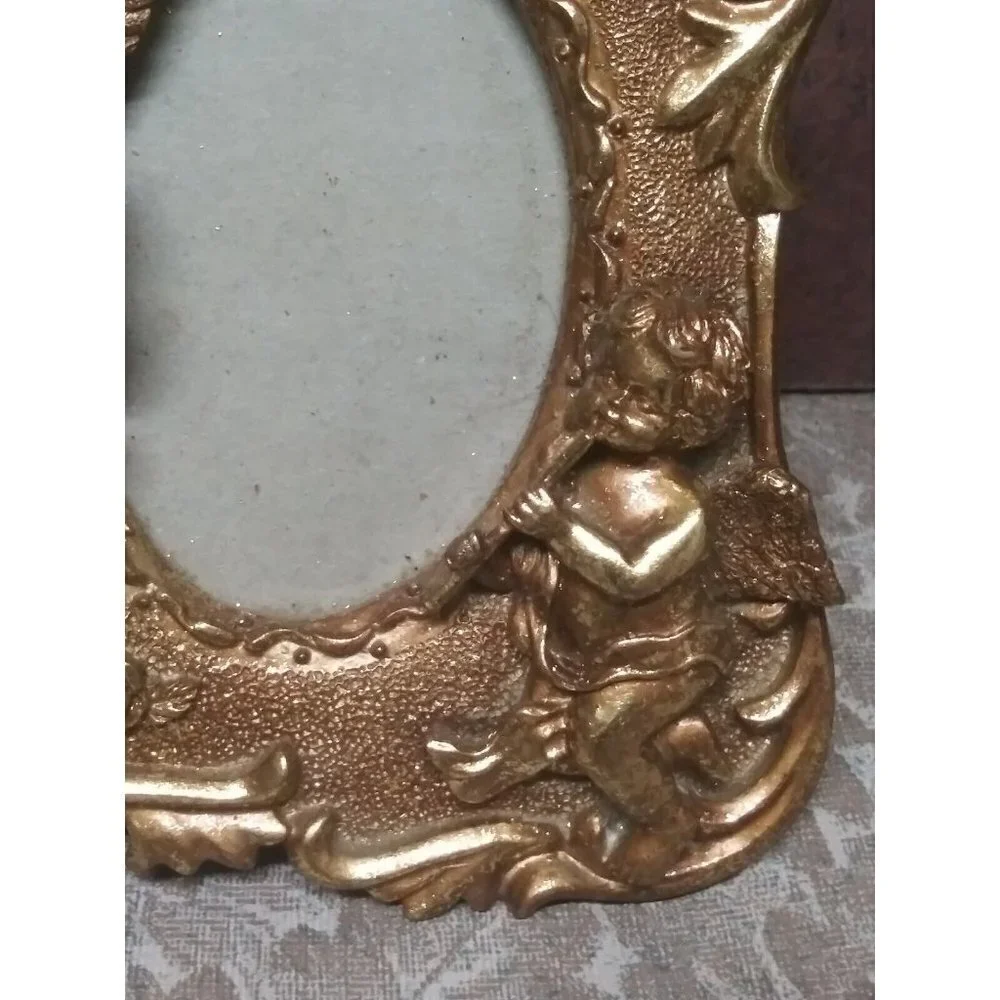 N/A gold gilt