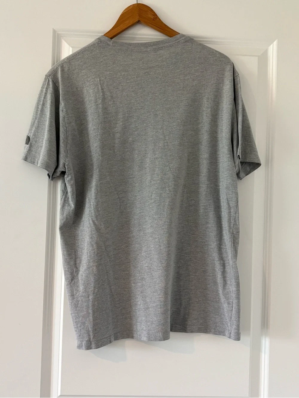 The North Face Grey T-shirt Short-Sleeve Logo Tee Berkeley CA Large