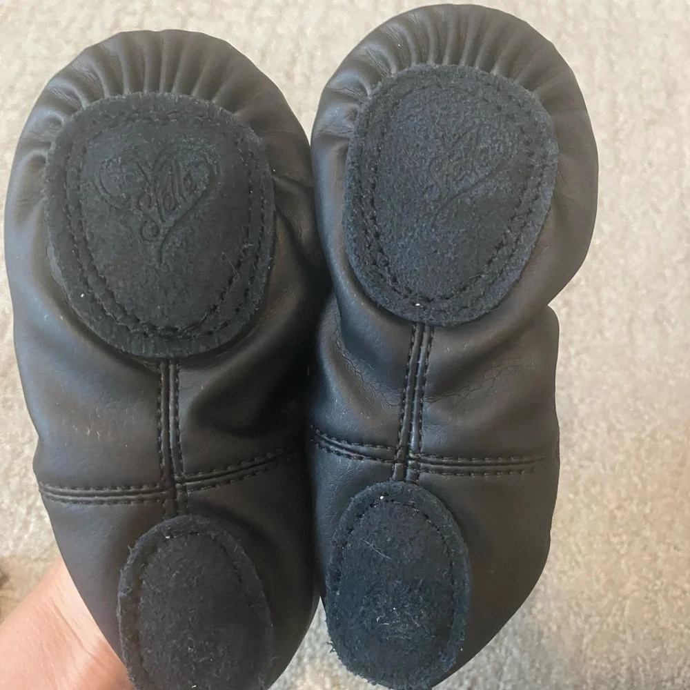N/A comfortable stylish