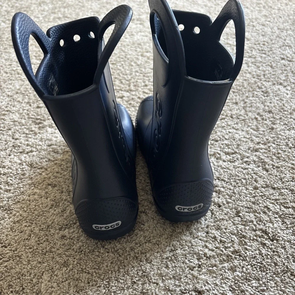 Crocs Handle It Rain Navy Childrens Wellingtons 100% Thermoplastic Kids 3