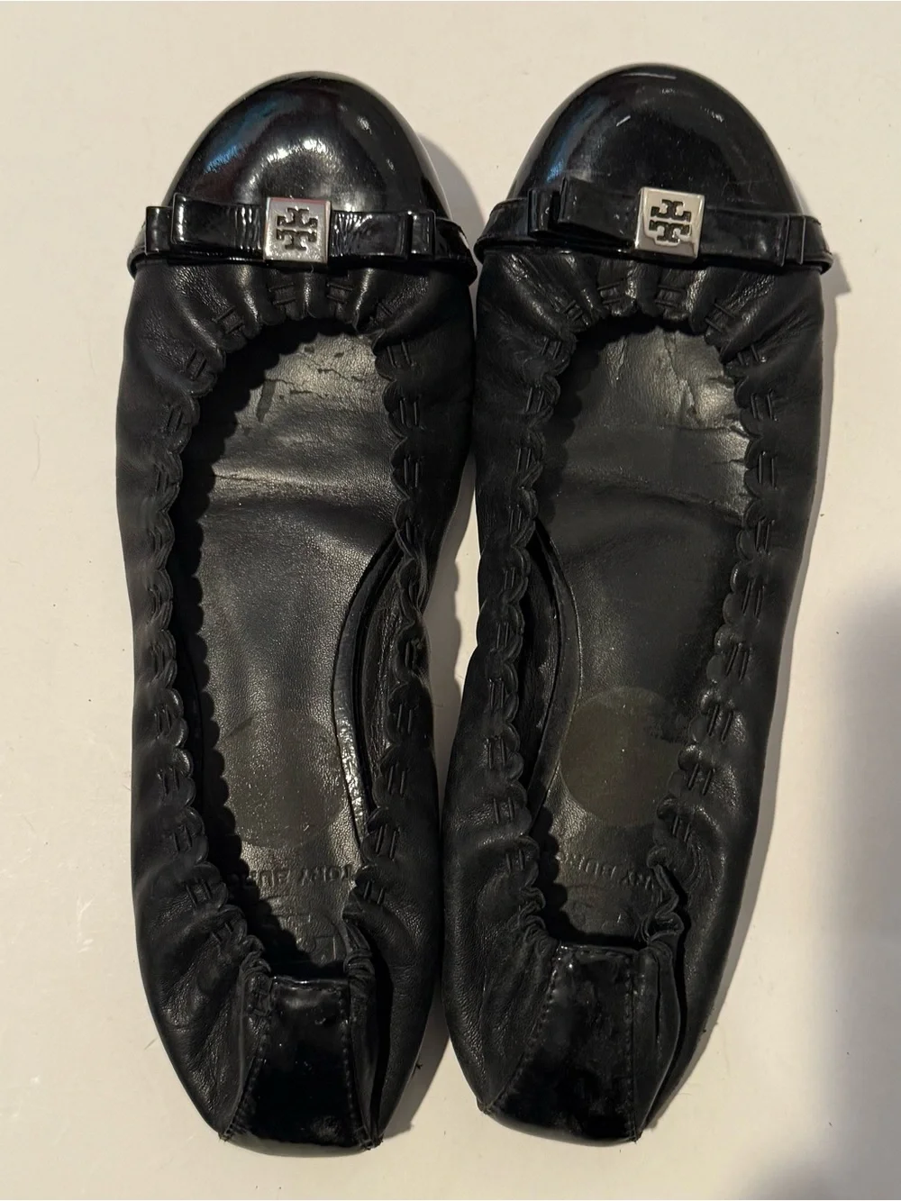 Tory Burch Black Leather Patent-Toe Ballet Flats with Logo Bow