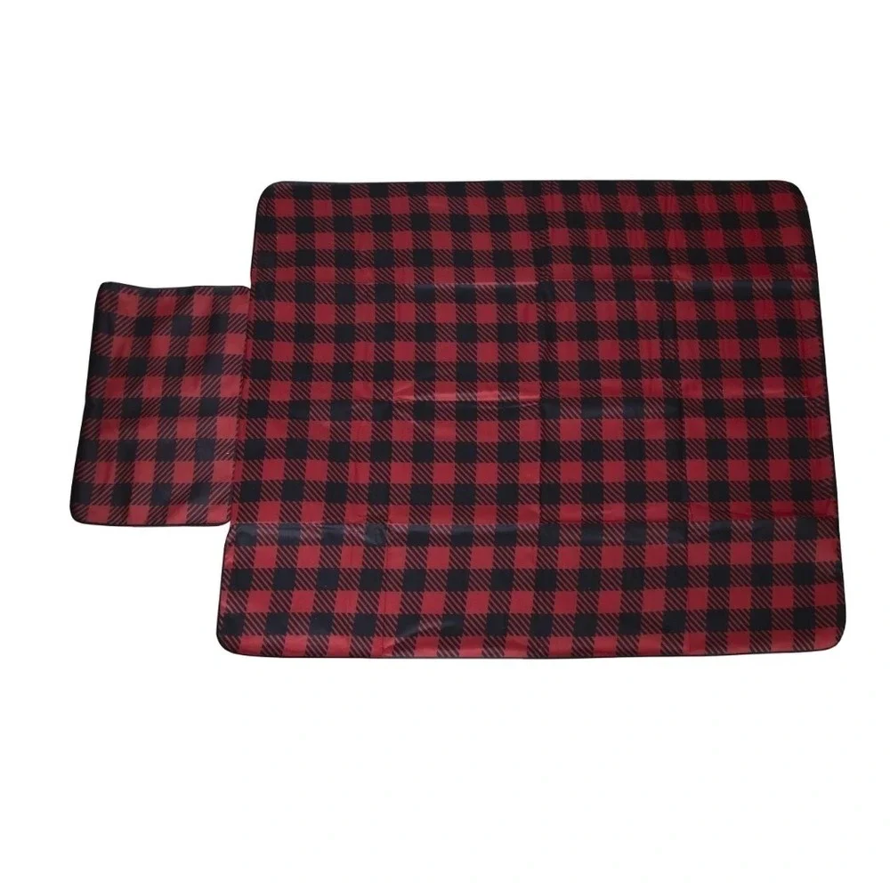 Hammer‎ + Axe Water Resistant Padded Mat, Zip Up Travel Blanket 4.5 x 5.5 foot