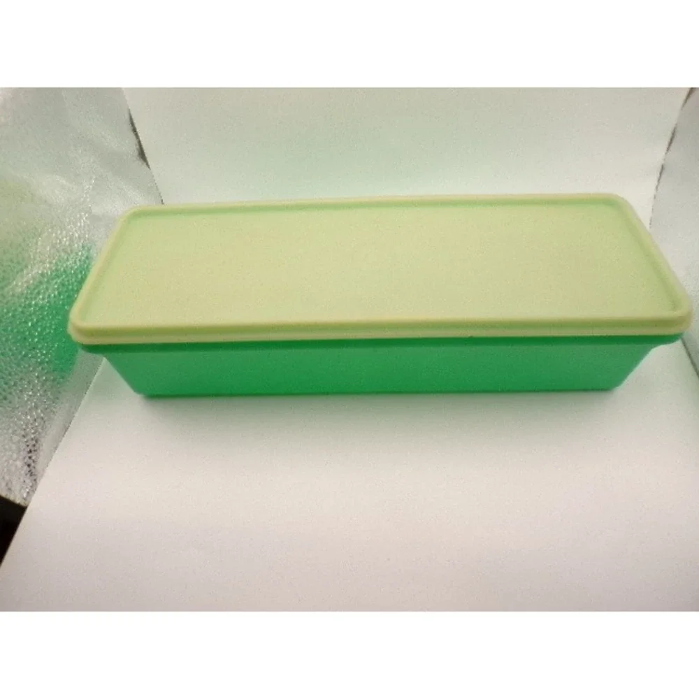 Vintage‎ Tupperware Rectangular Celery Container Green Lid Food Storage 2512