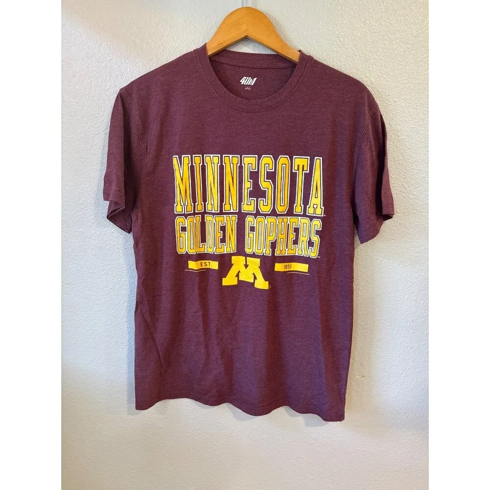 4th and 1 Minnesota Golden Gophers T-Shirt‎ Mens Large Maroon Graphic Tee
