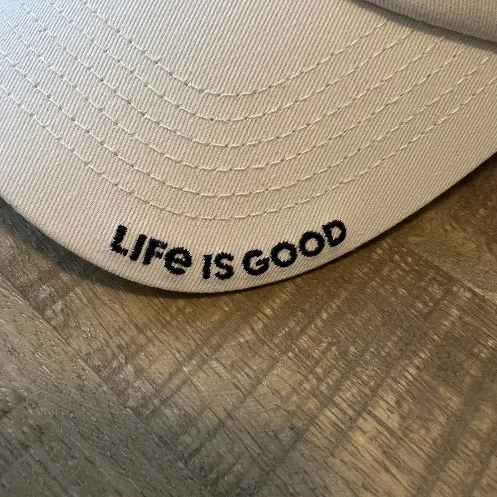 LIFE‎ IS GOOD Unisex Youth Hat Sunshine And Waves White Adjustable  Closure