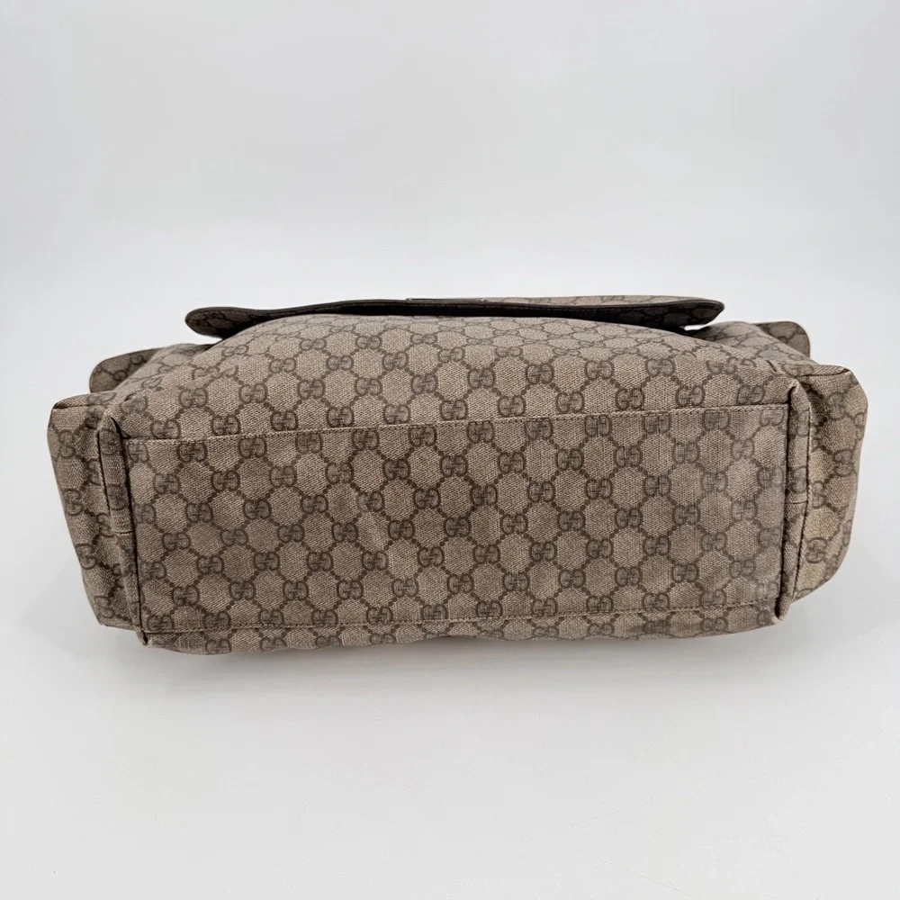 Gucci flaws shows