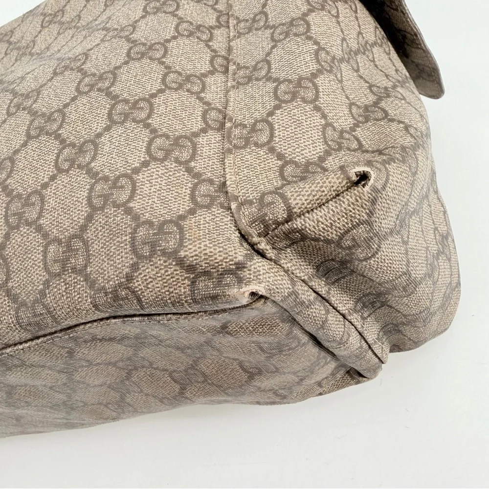 Gucci flaws shows