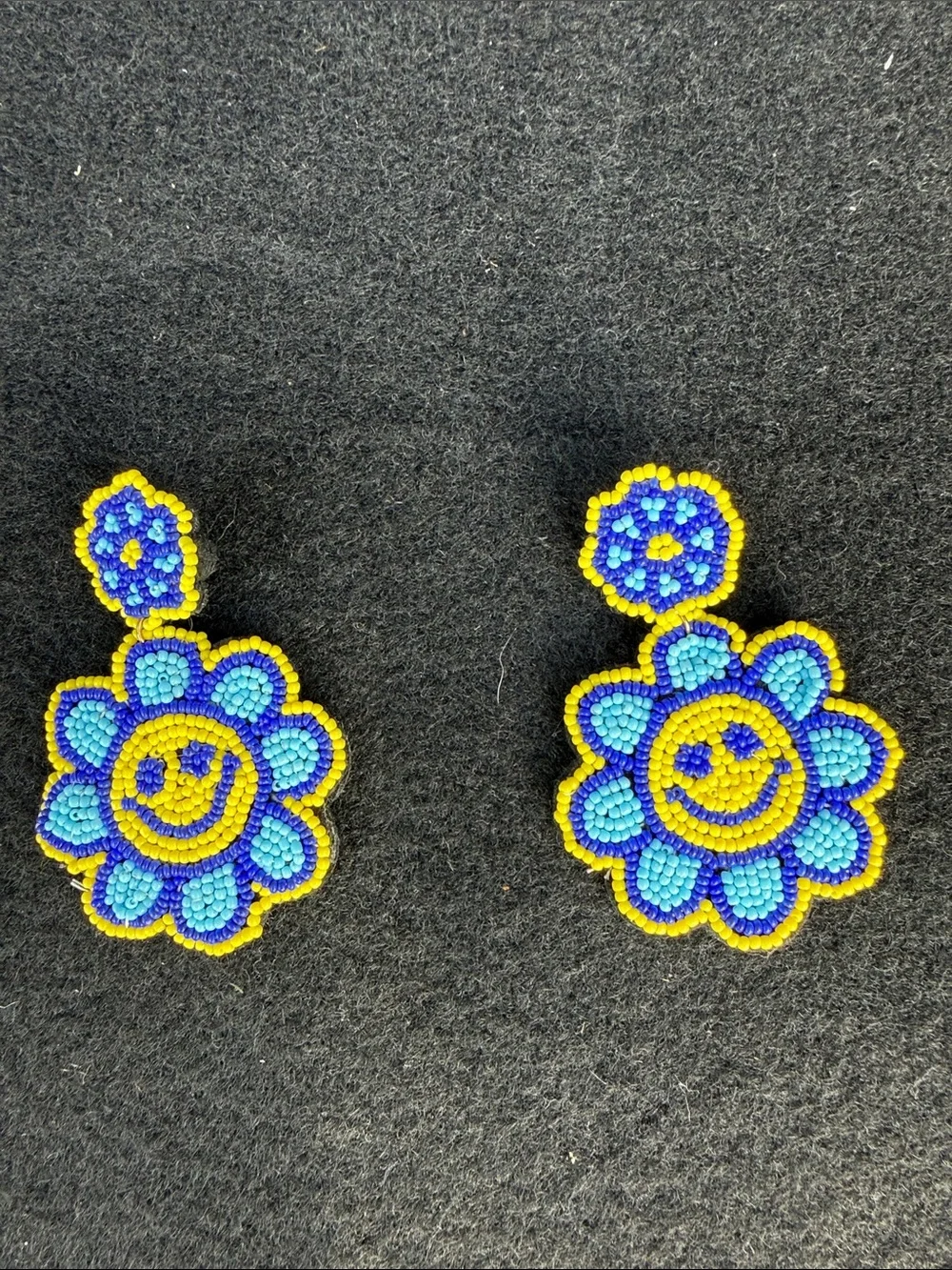 N/A artisanal yellow beadwork