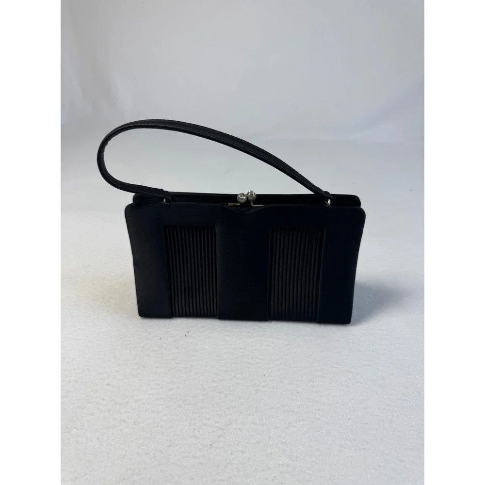 Franchi exude timeless
