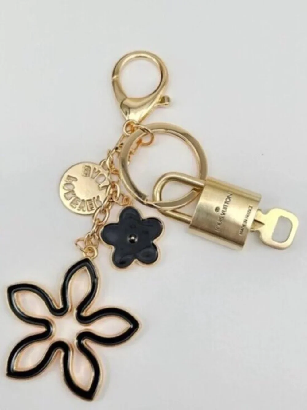 Authentic Louis Vuitton Gold Padlock 🔑 Unbranded Clover Keychain Bag Charm LV