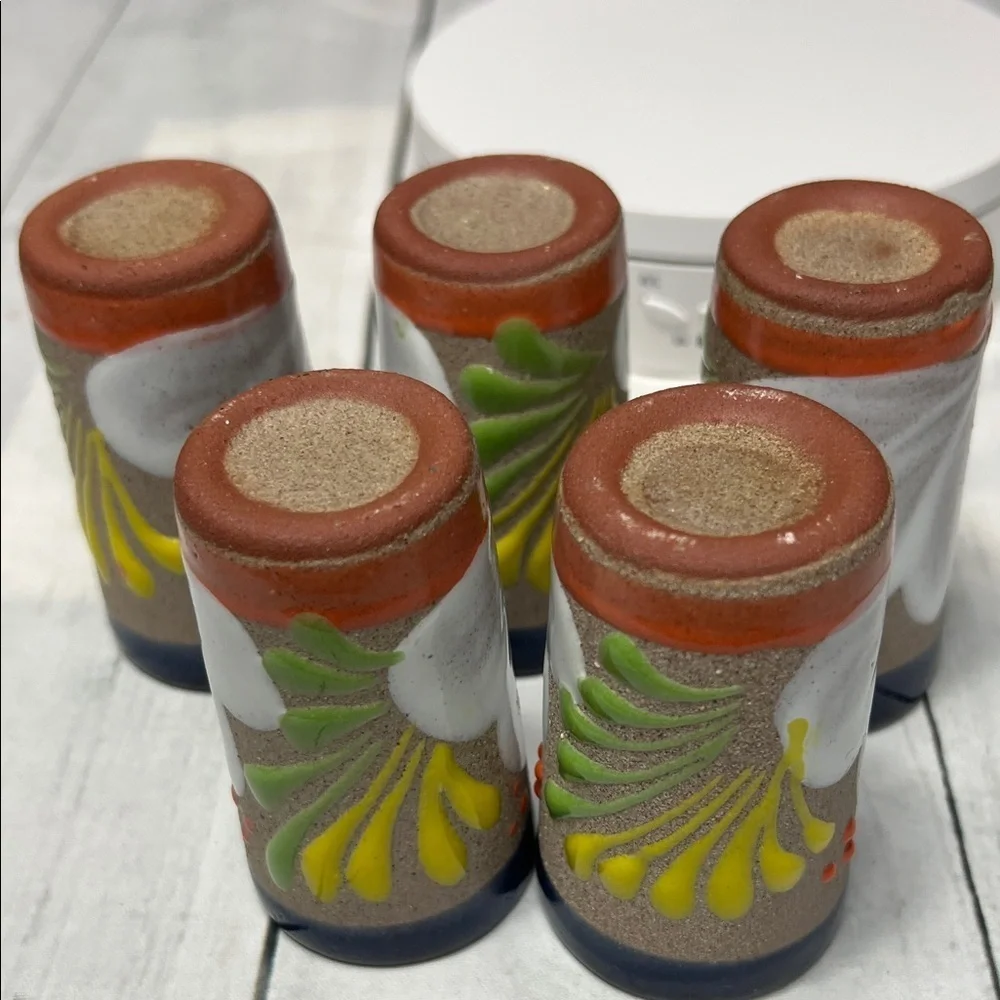 🌵 Set of 5 Hand-Painted Mexican Shot Glasses – Hecho en Mexico Pottery