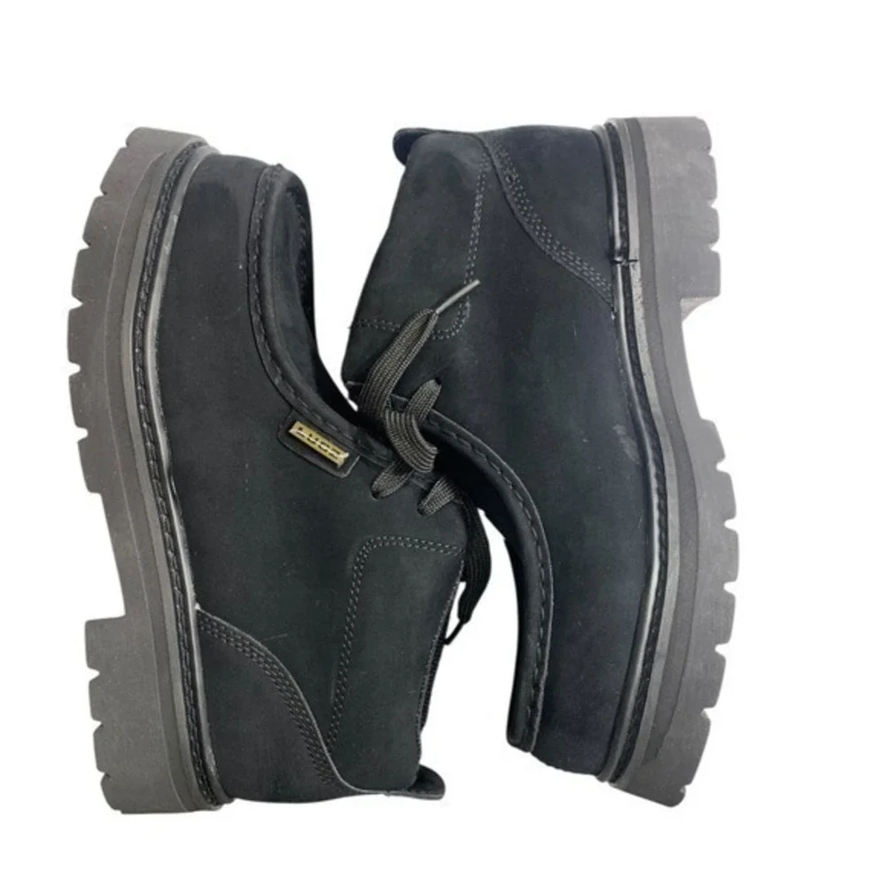 Lugz chukka boots