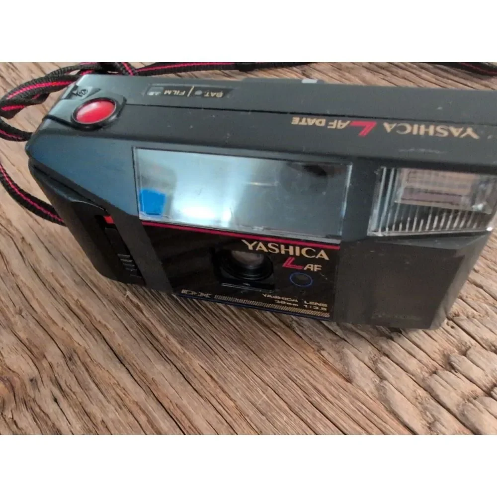 Yashica shoot camera 35mm